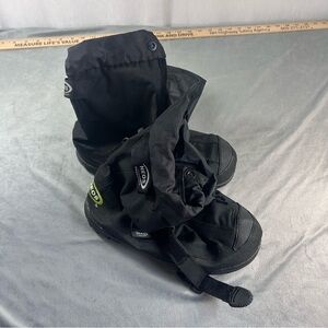 Neos overshoe Size Small